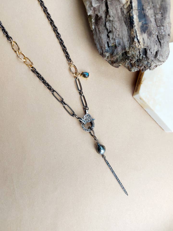 Diamants, perle de Tahiti, Labradorite pour la vente par AVAASI