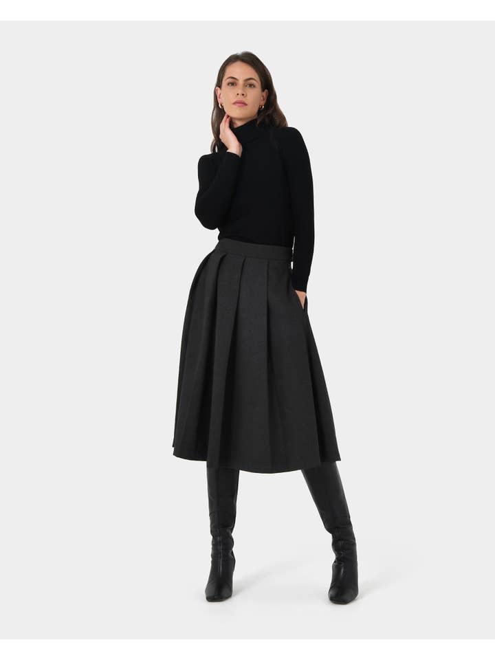 Forcast - Wholesale Skirt – Women’s - Forcast Women's Ryan Pleated Midi Skirt5
