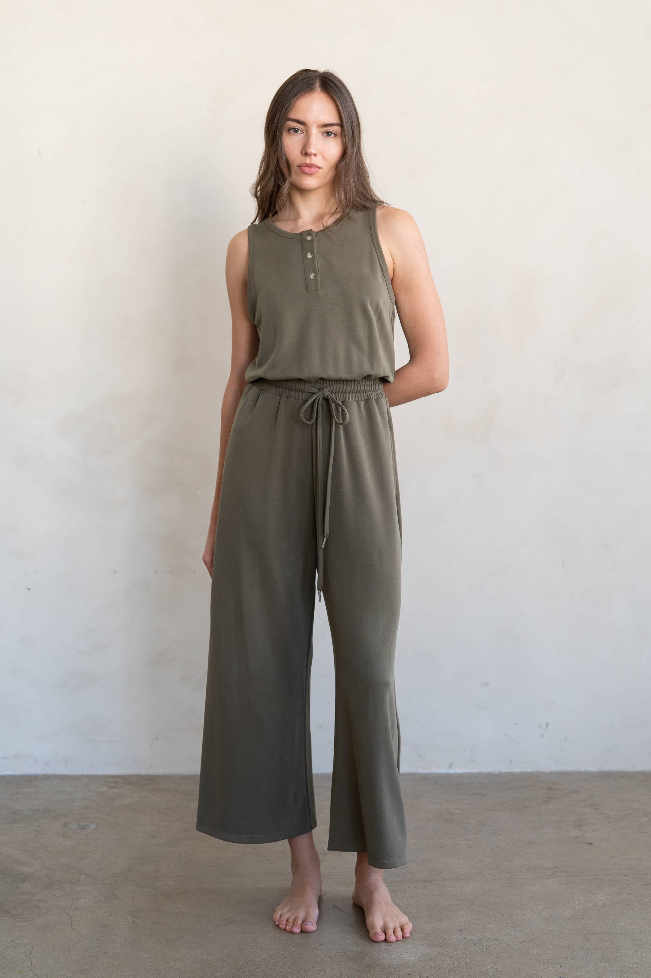 ELLE GREY – wholesale Jumpsuit – Women's – EASYGOING HENLEY JUMPSUIT1