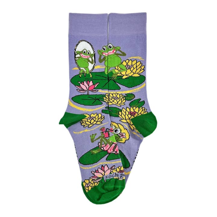 Frog Vanity Socks from the Sock Panda (Adult Medium - Women's Shoe Sizes 5-10) for wholesale by Sock Panda