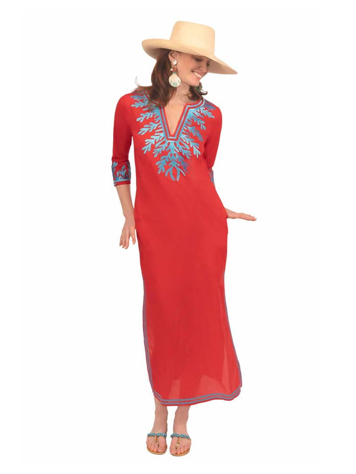 Waschbarer / Tragbarer Bestickter Kaftan - The Reef für den Großhandel von Gretchen Scott LLC