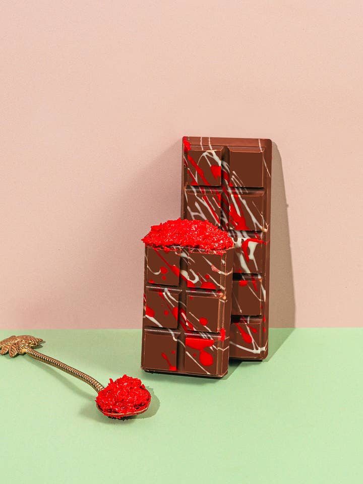 Dubai Red Velvet Chocolate Bar for wholesale by palm bites