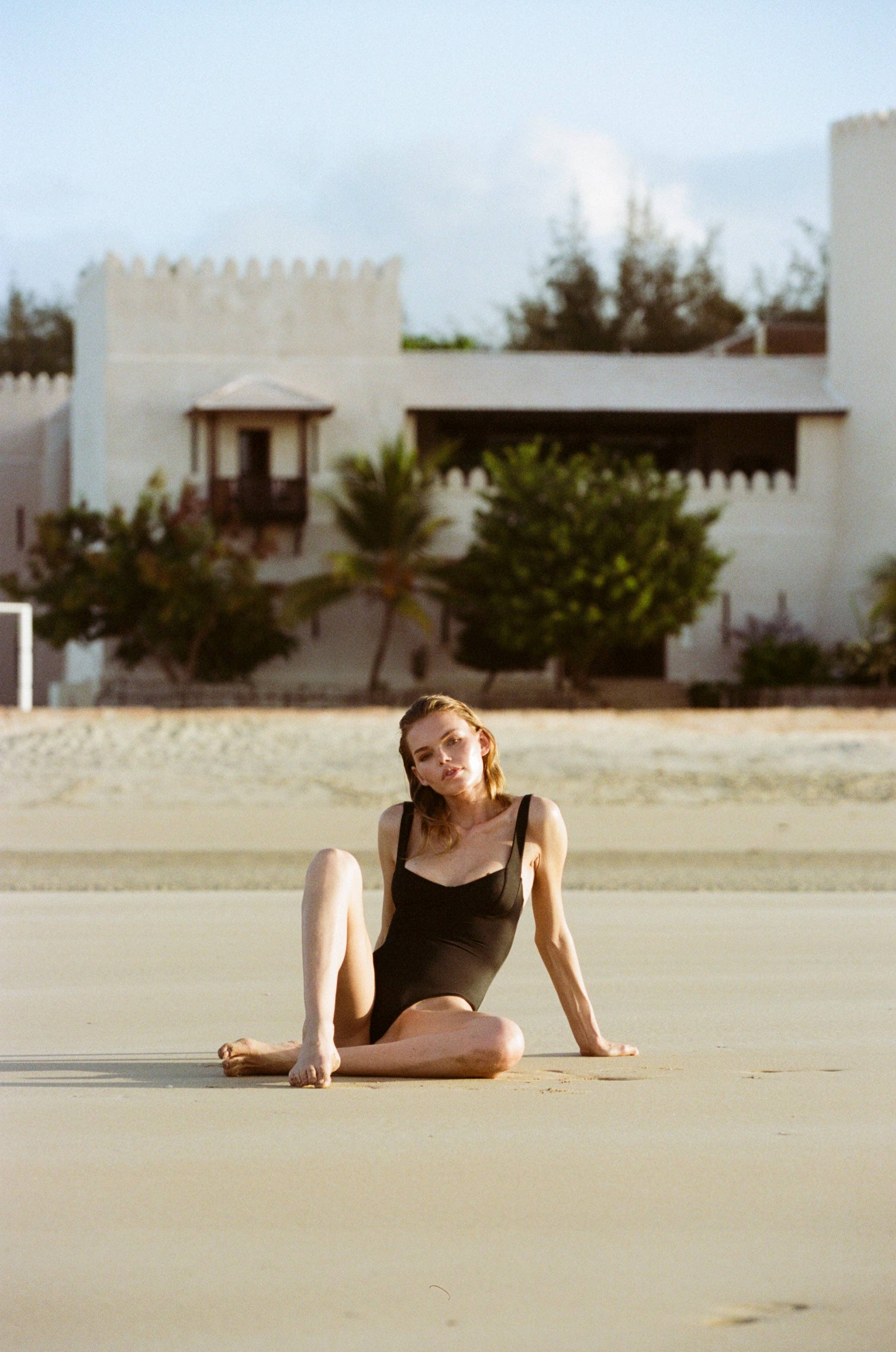 BORNEO PARIS - Wholesale One Piece Swimsuit - Women's - Black One Piece Swimsuit with cupped neckline | Sustainable5