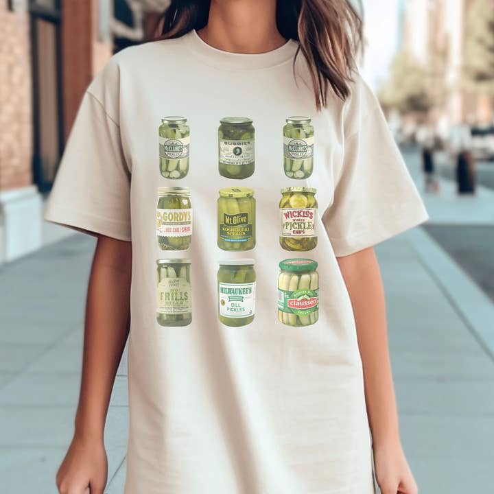 Par.tees by Party On! - Vente T-shirt sérigraphié – femme - T-shirt graphique drôle de cornichons en conserve de l'ère des cornichons