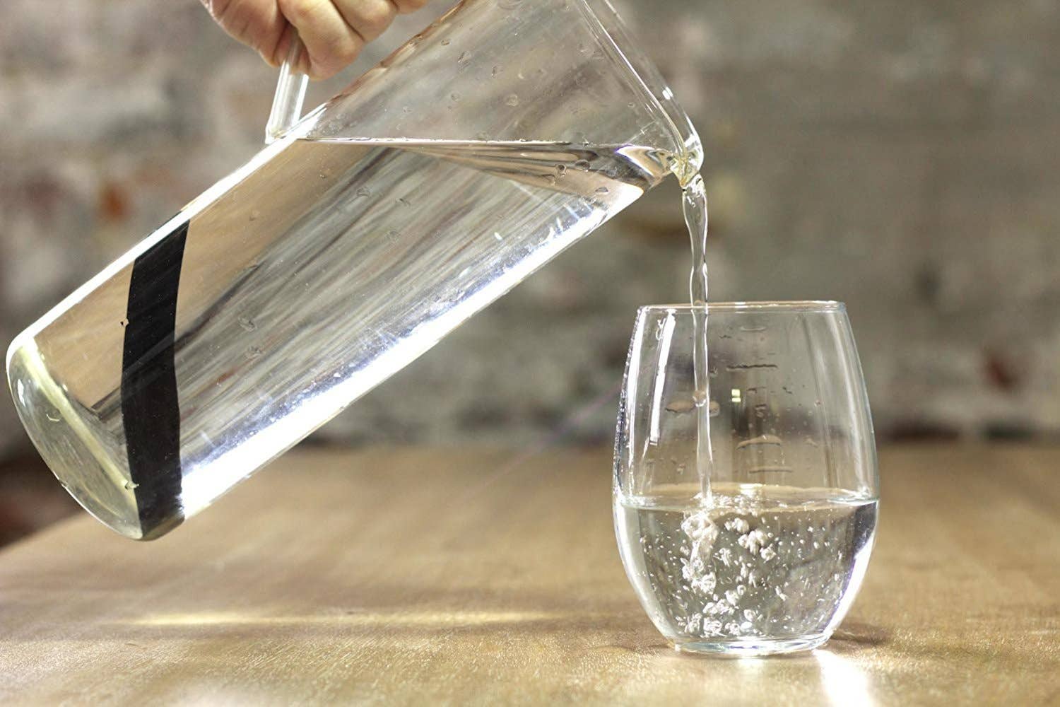 IPPINKA Made in Japan - Wholesale Water Filter - Binchotan Charcoal Water Filter - 33oz (1L) x 4 Sticks4