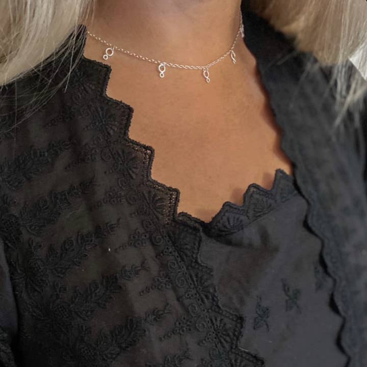 REMOVED BRAND – wholesale Pendant/charm necklace – Droplet Necklace Sterling Silver