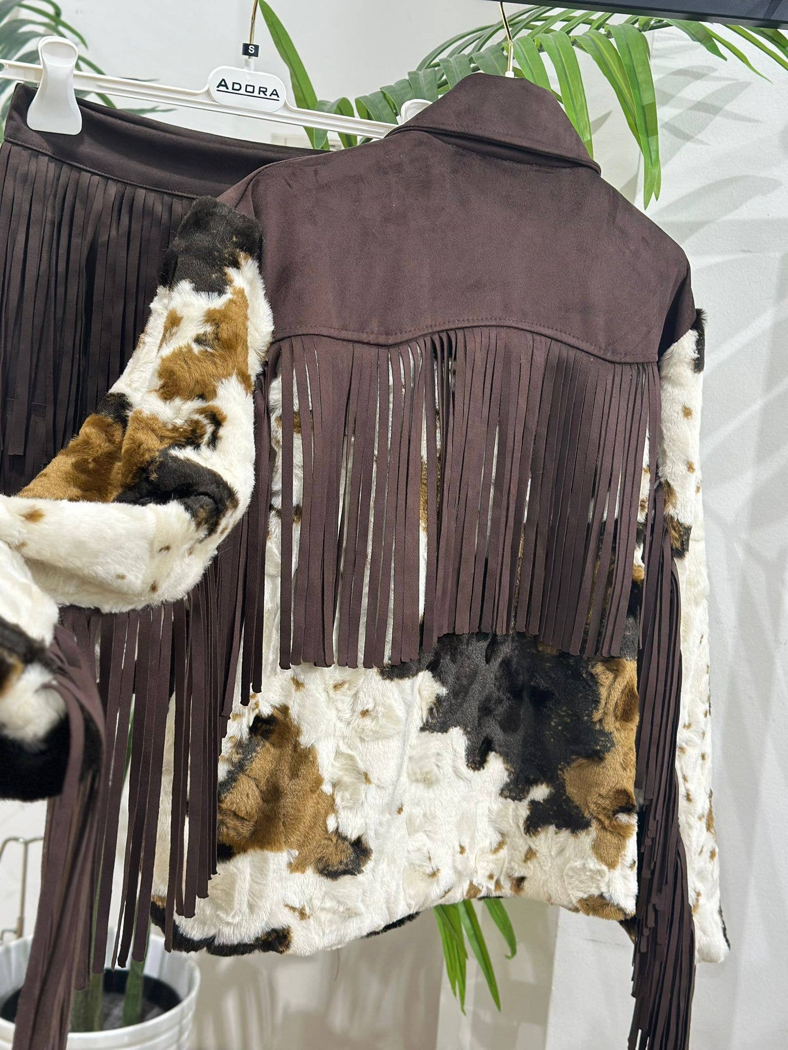 ADORA – Großhandel Jacke – Damen – Jacke mit Fransen3