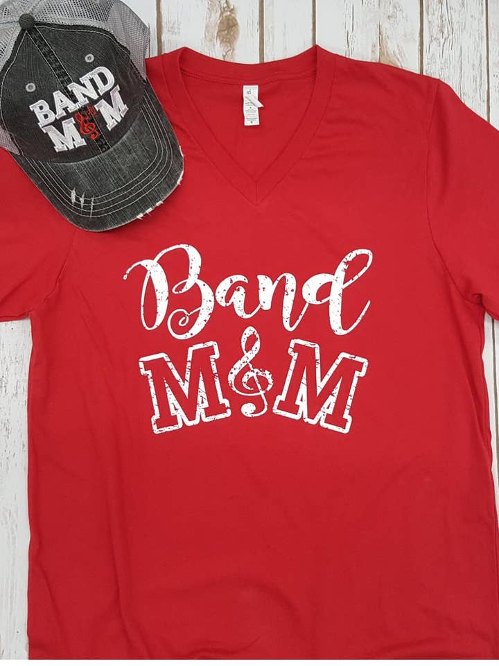 Bande Maman V-Col pour la vente par Plain Apparel Tees