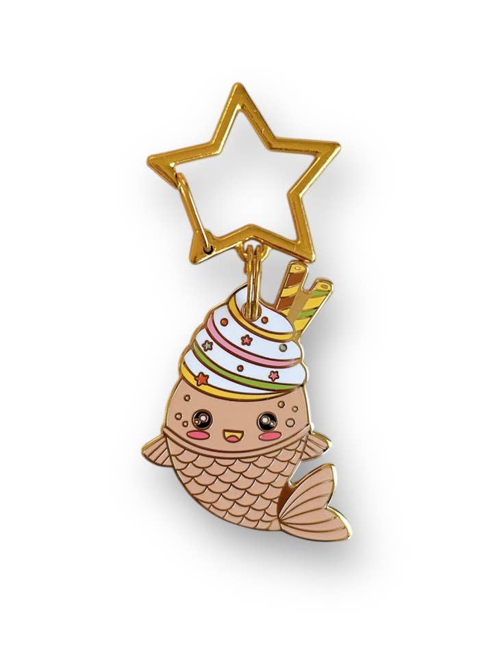 Medaglietta per animali in smalto a forma di gelato Taiyaki per la vendita all'ingrosso da parte di Pleione Creative