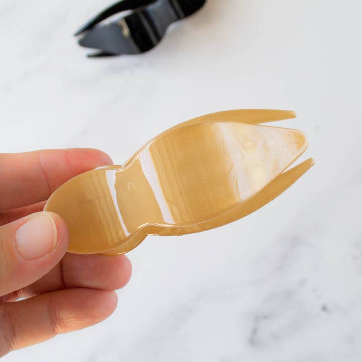 Tiepology - Wholesale Hair Clip - Women's - Glossy Bonnie Side Hair Claw Clip3