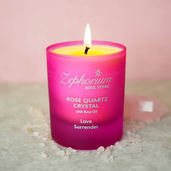 Bougie d'affirmation Love & Surrender à l'huile de rose pour la vente par Zephorium Soul Tonic