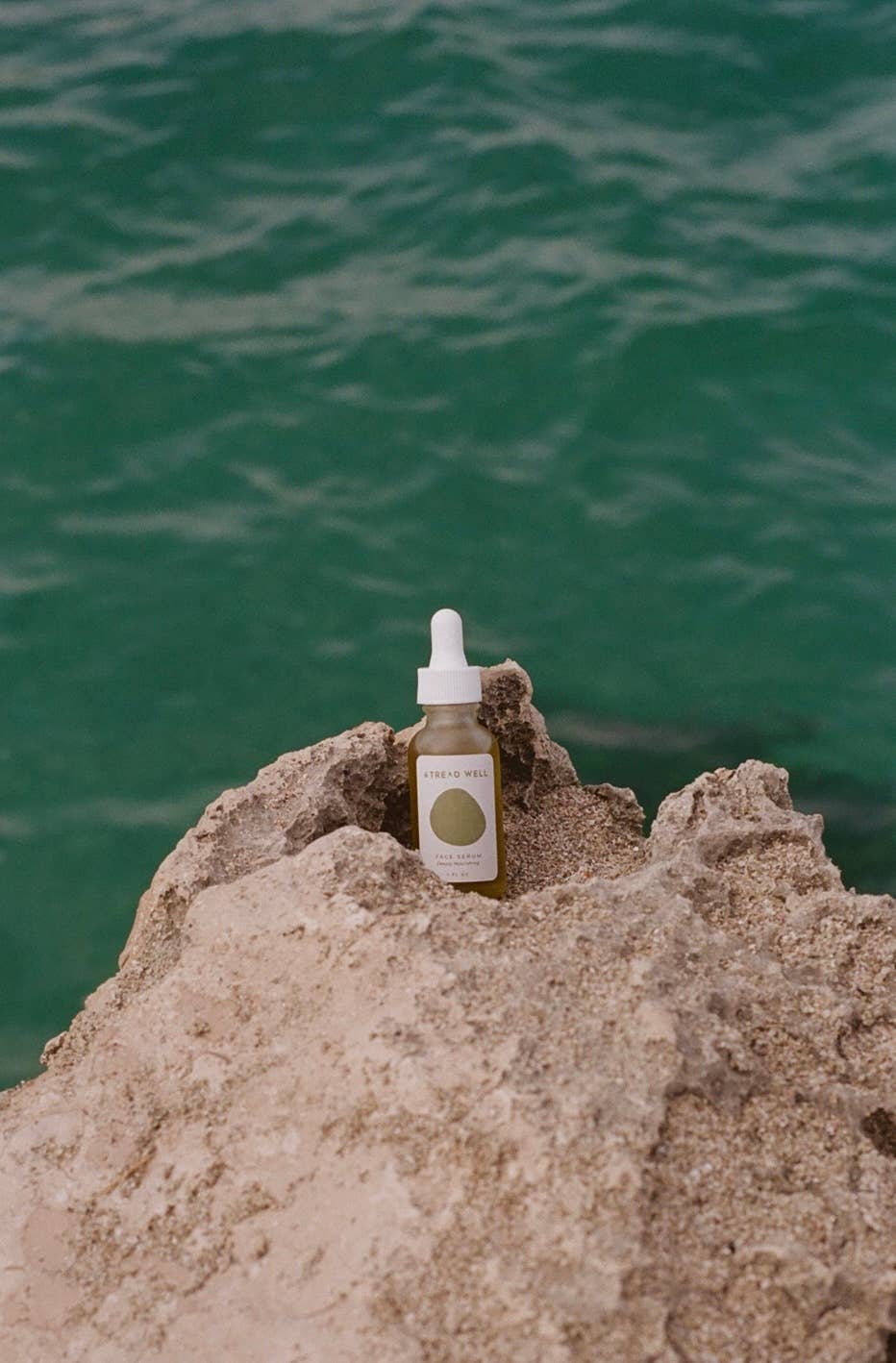 & Tread Well - Wholesale Facial Serum/Concentrate - Face Serum