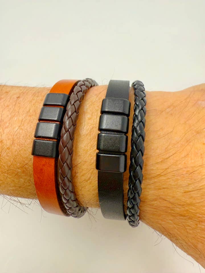 Bracelet en cuir véritable tressé à plusieurs couches pour la vente par Nai Gifts