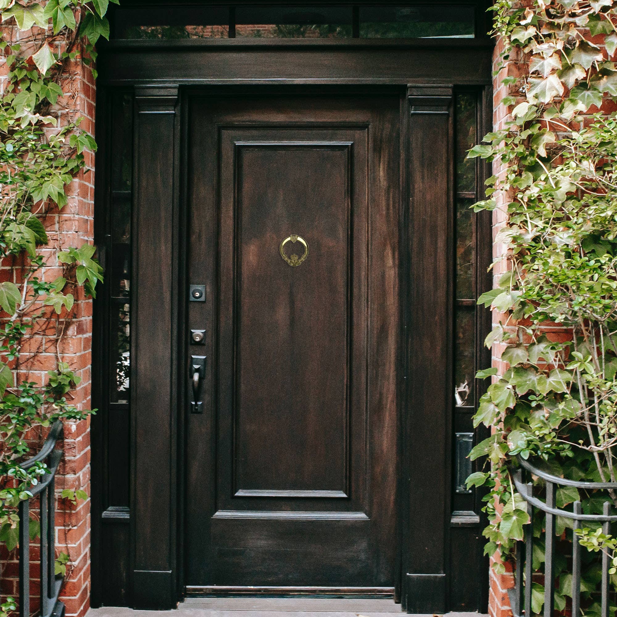 Michael Healy Designs - Wholesale Knob/Pull - Claddagh Door Knocker3