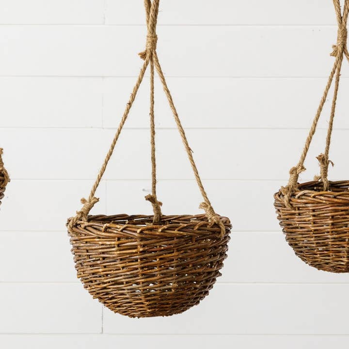 Hangende wilgenmanden (set van 03) voor wholesale door Audrey's Home & Gift