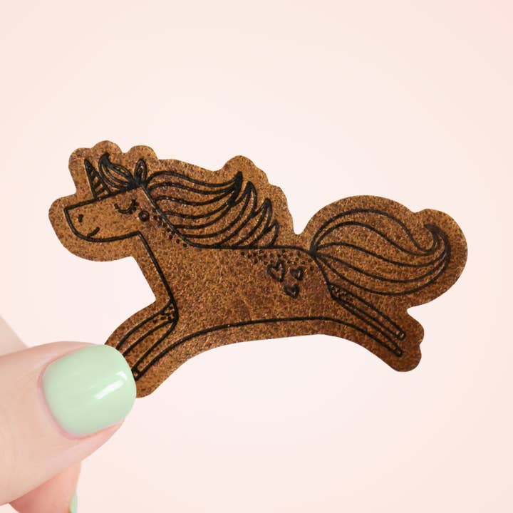 1 „Unicorn“ kunstlæder etiket for engroshandel hos Ba.binaa Patterns