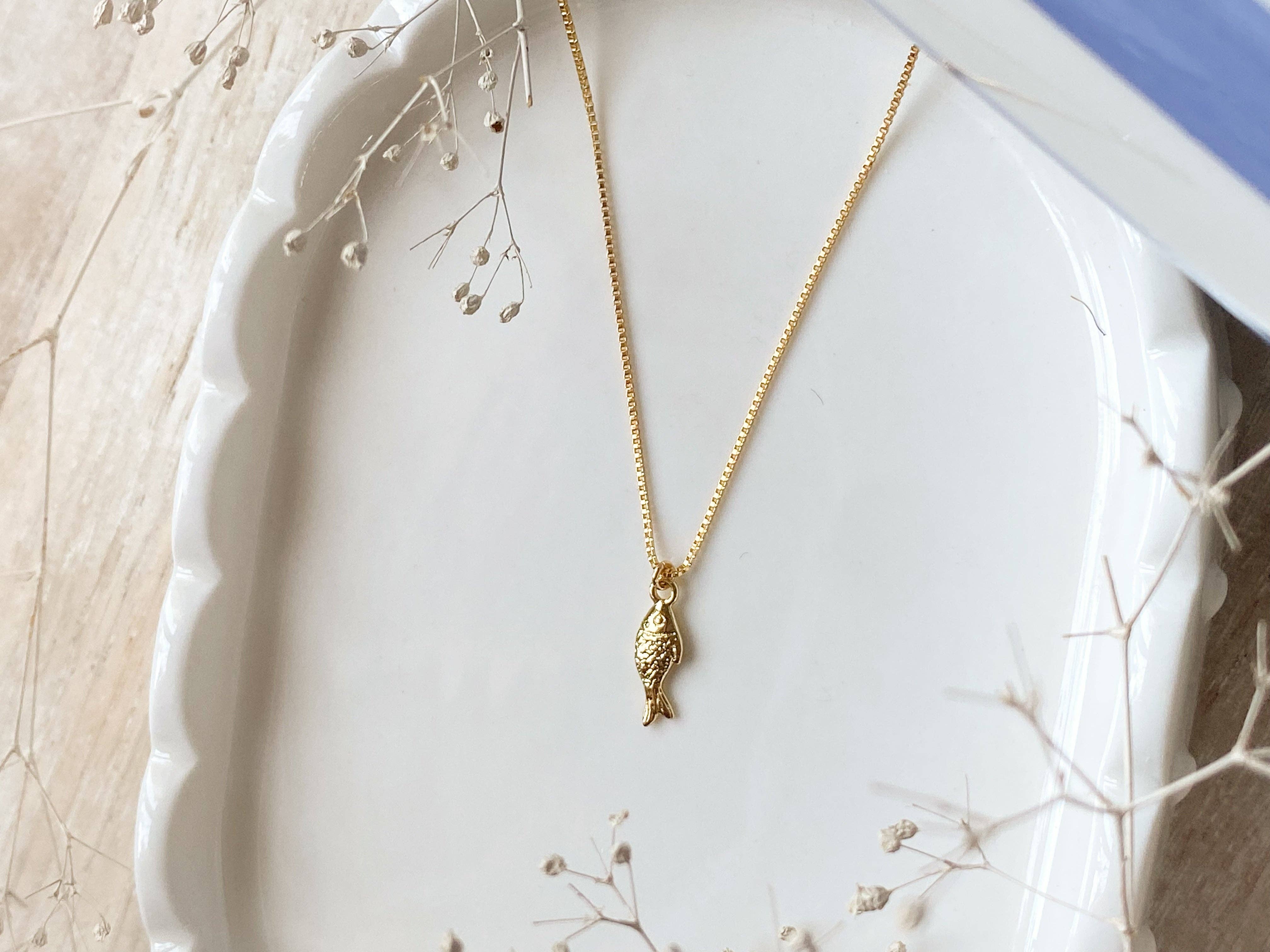 Agaveh girl - Wholesale Pendant/Charm Necklace - Crete Necklace2