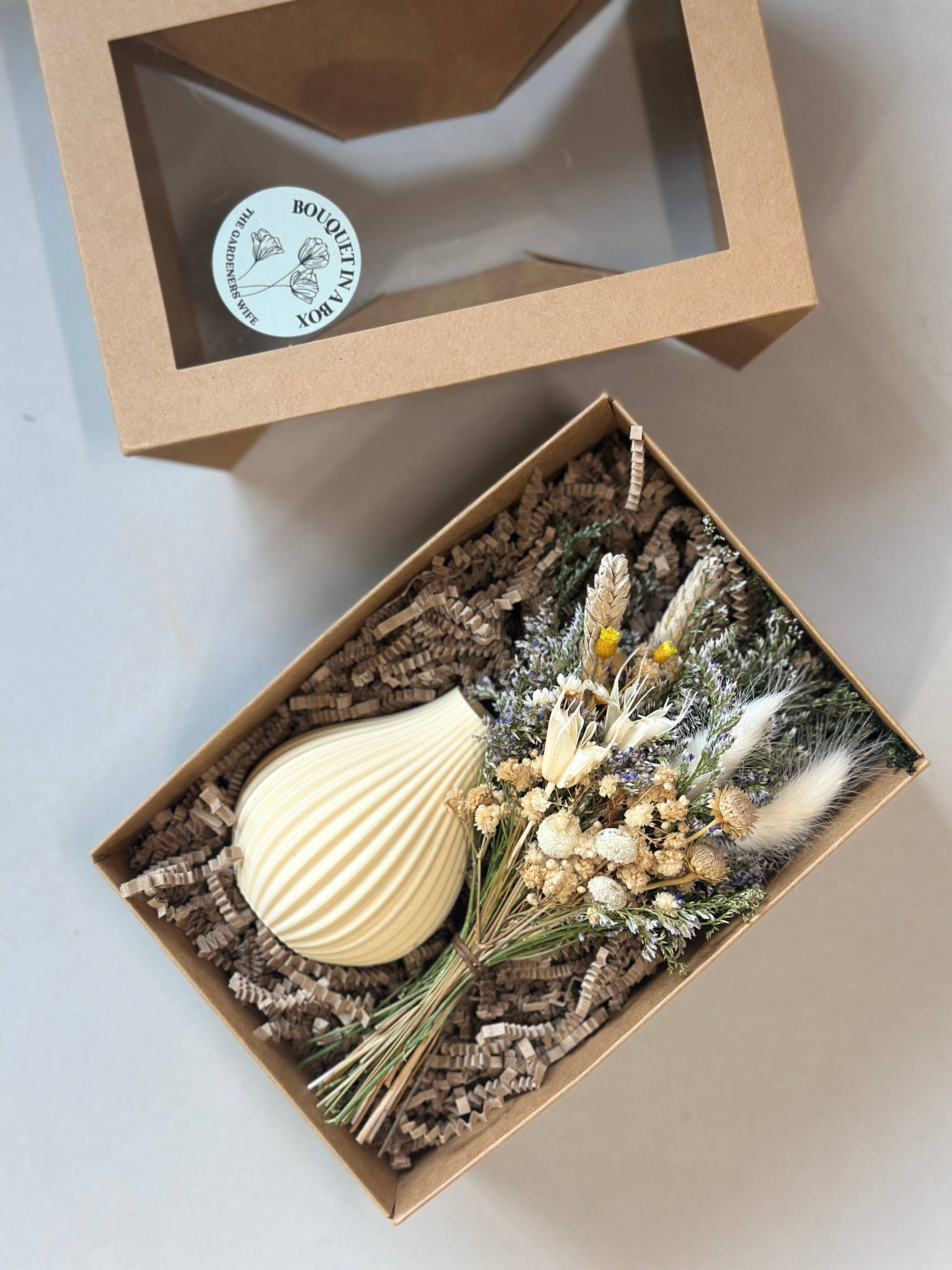 The Gardeners Wife - Wholesale Vase -  Bouquet in a Box — Dried Floral Bouquet + Vase Gift Set 42