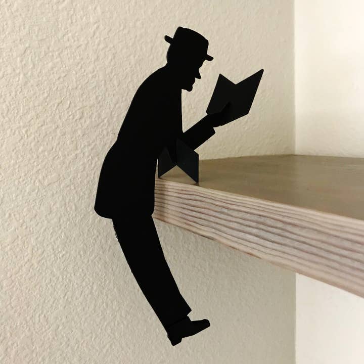 Elements2 Design - Wholesale Sculpture - Pendulums Bookman - Kinetic Balancing Sculpture2