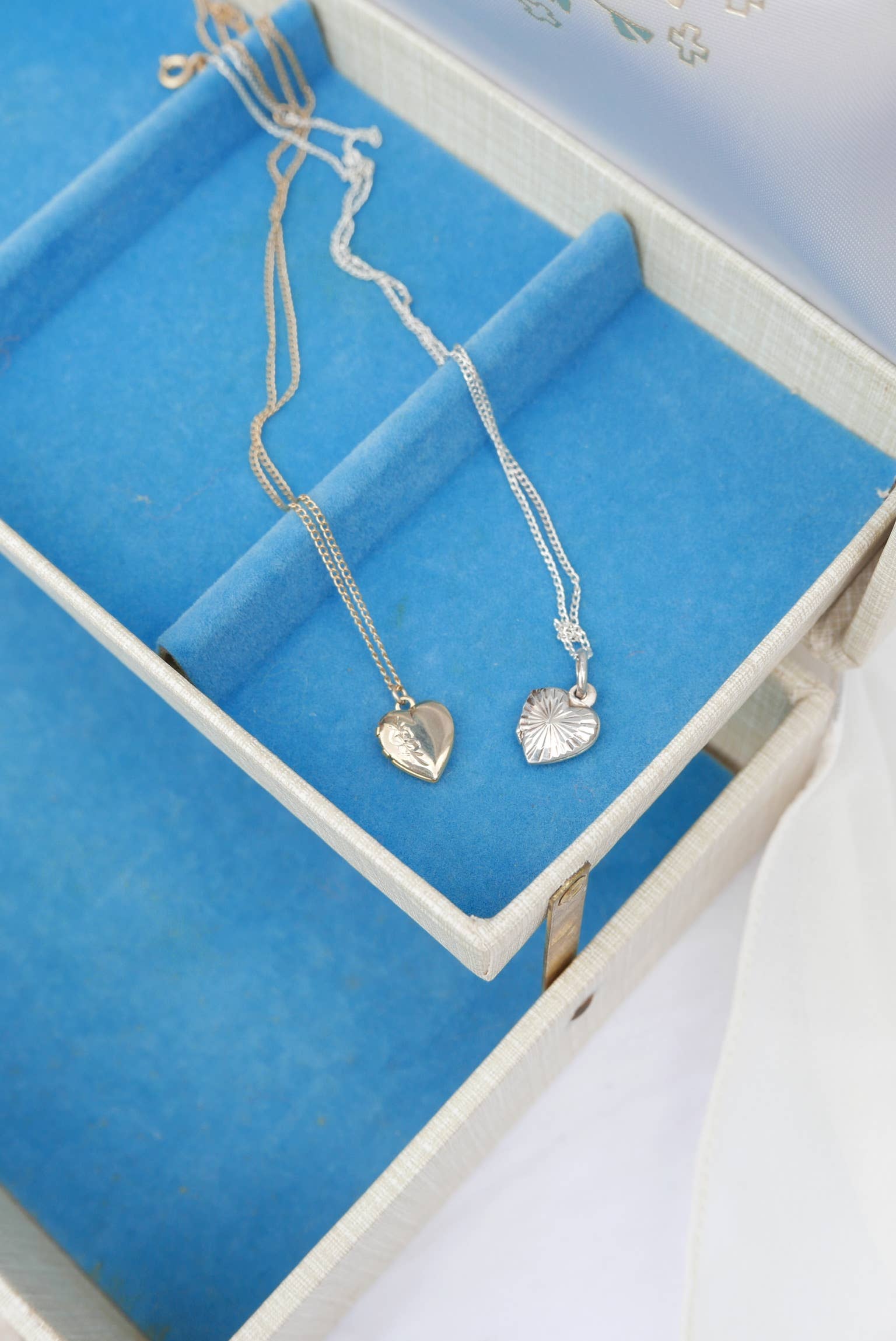 Stone Cooper - Wholesale Pendant/Charm Necklace - Vintage Sterling Silver Heart Locket1