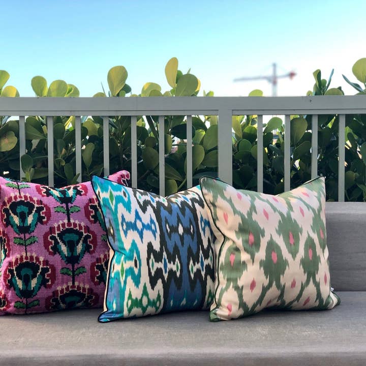 Mila∞Miro by Emelie - Wholesale Throw Pillow Cover - Silk Ikat Cushion Spring Green | Silk Ikat Pillow Spring Green