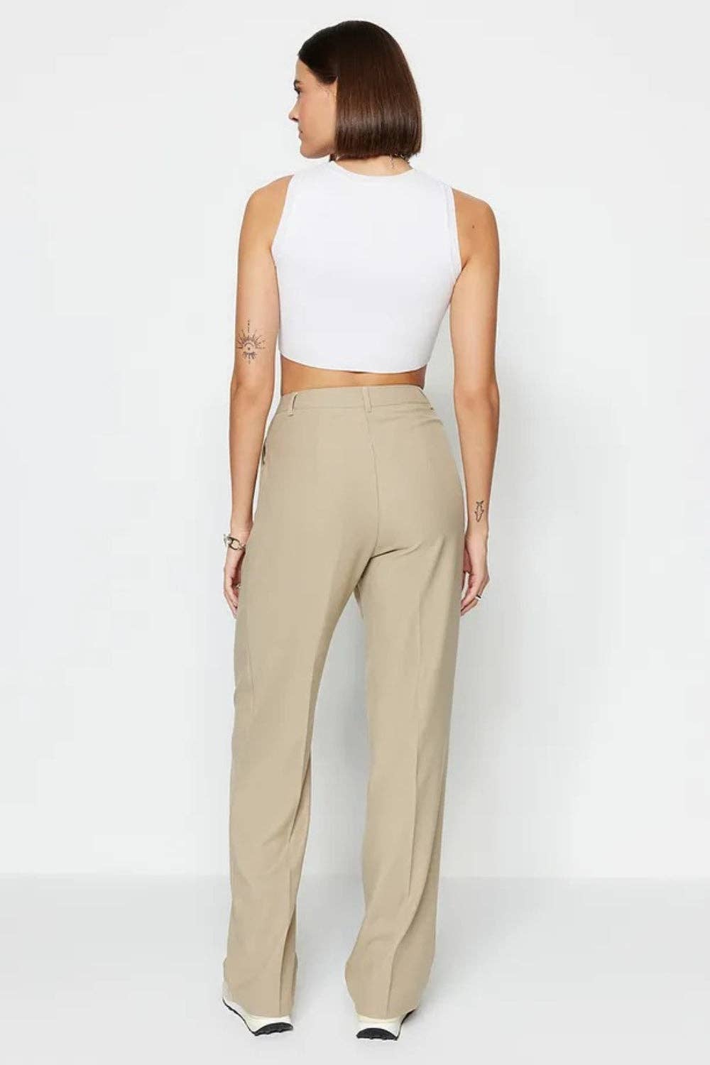 Hoxton Gal - Wholesale Broek - Dames - Recht gesneden geplooide geweven broek2