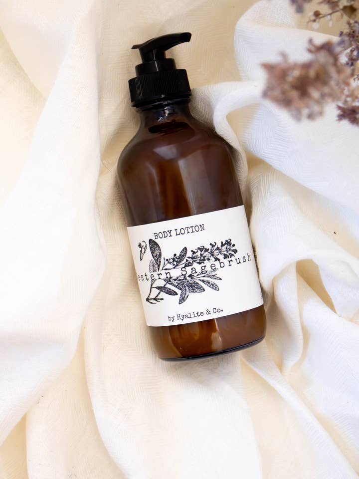 Lotion pour le corps quotidienne | Hydratant botanique 8oz | Cottage pour la vente par Hyalite & Co