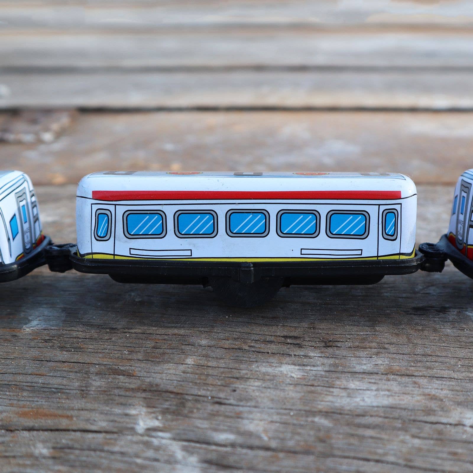 Tribal Trade GmbH - Wholesale Decorative Figurine - Tin toy train tinplate train7