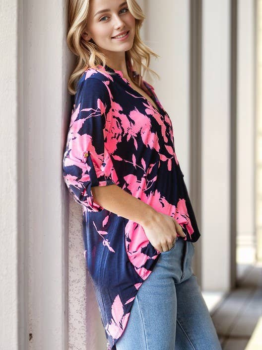 HEIMISH - Wholesale Tunic - Women's - ST1002-67 3/4 BUTTON SLEEVE MANDARIN COLLAR NECK FLORAL TOP