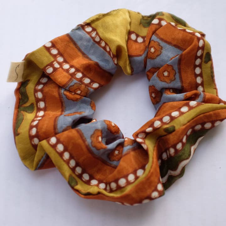 Sewing New Futures, Inc - Wholesale Scrunchie - Women’s - Scrunchie Set4