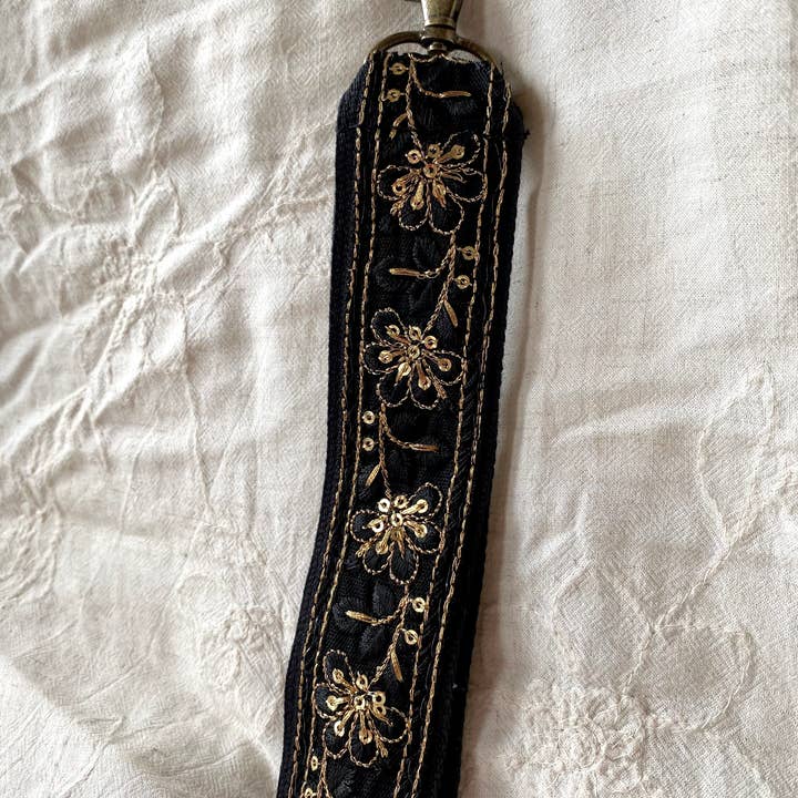 Temple of Treasure - Wholesale Phonecase Strap - Handmade Phone Cord/Bag Charm/Long Keychain - solstice (2