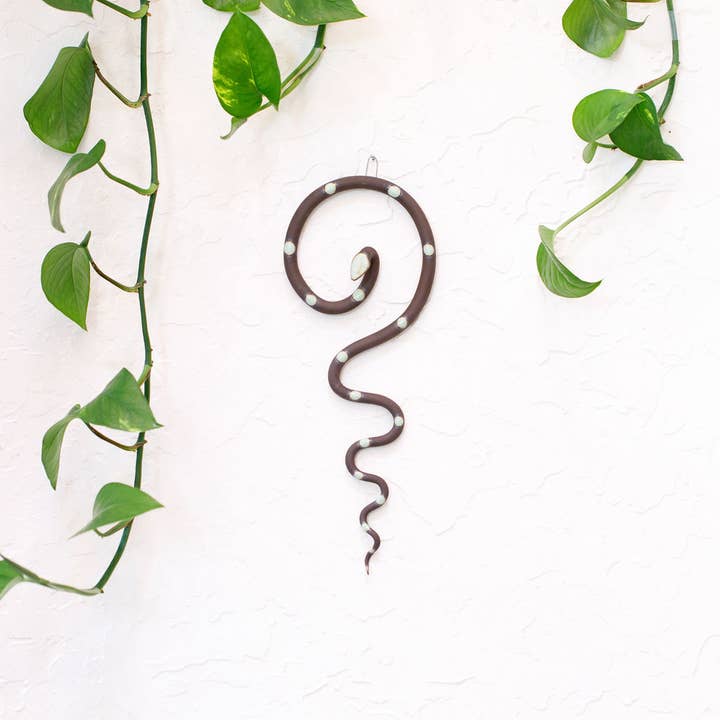 Carter & Rose - Wholesale Wall Accent - Ceramic Wall Snake, Medium