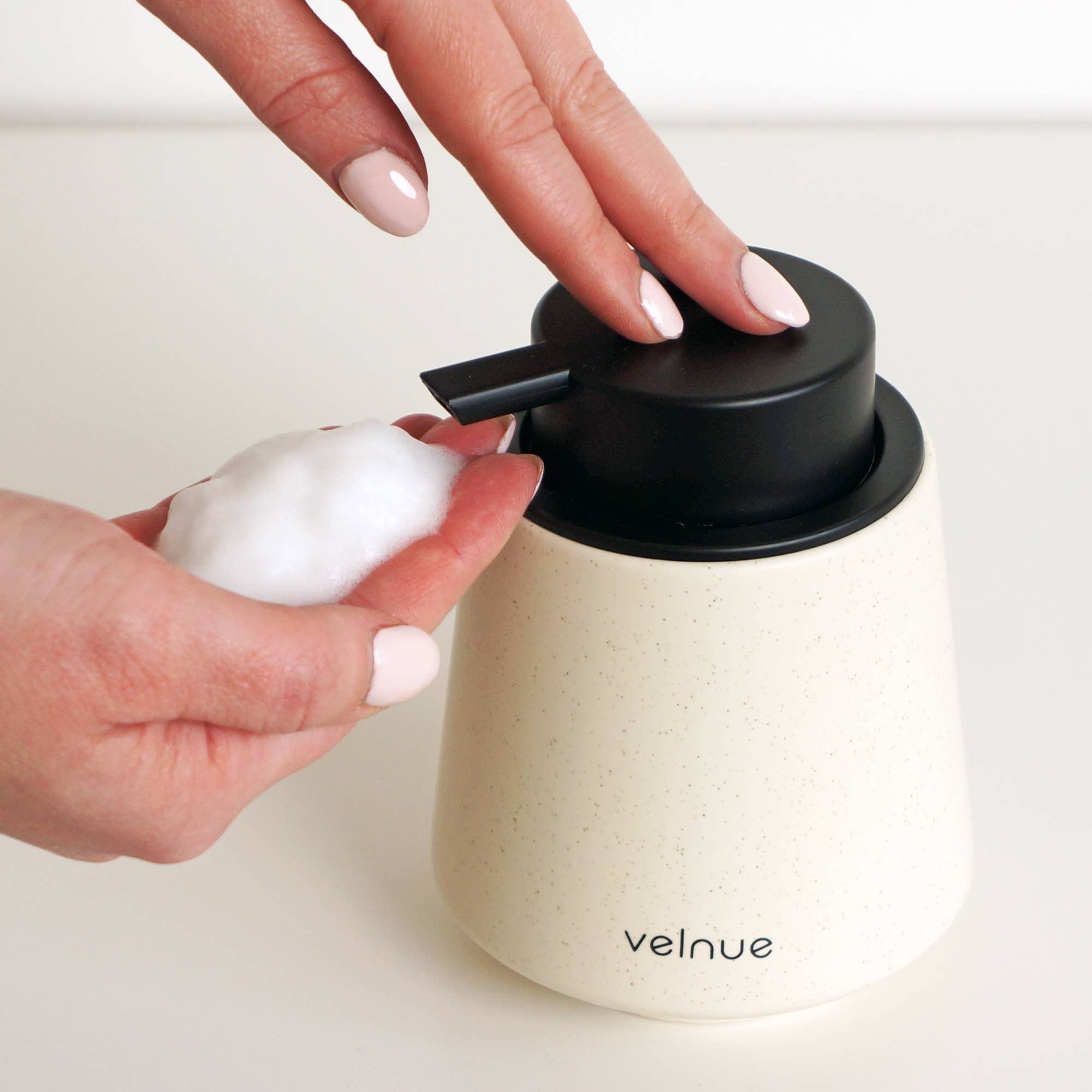 Velnue - Wholesale Soap Dispenser - Foaming Ceramic Hand Soap and Sanitizer Dispenser | Eggshell2