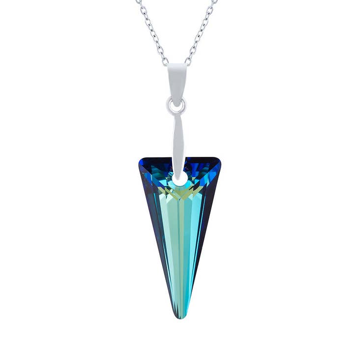 Collier à pointes en cristal autrichien en bleu Bermudes pour la vente par Byzantium Collection Ltd