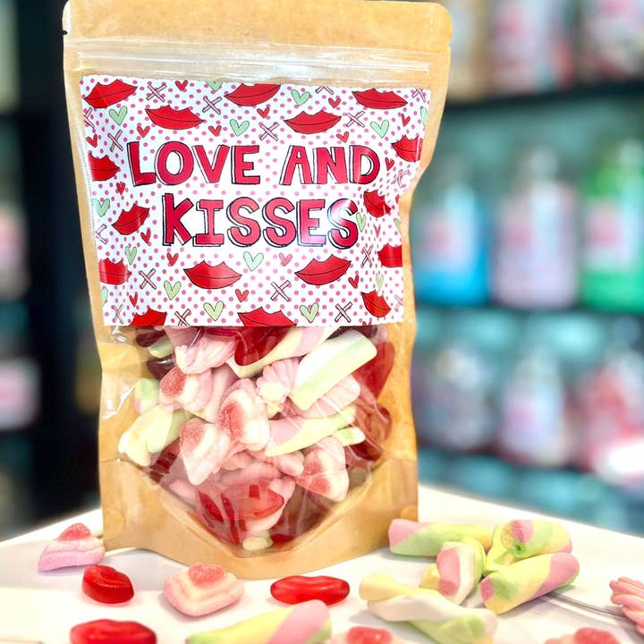 Love and Kisses Sweet Bag 400g for wholesale by Flossy Teacake