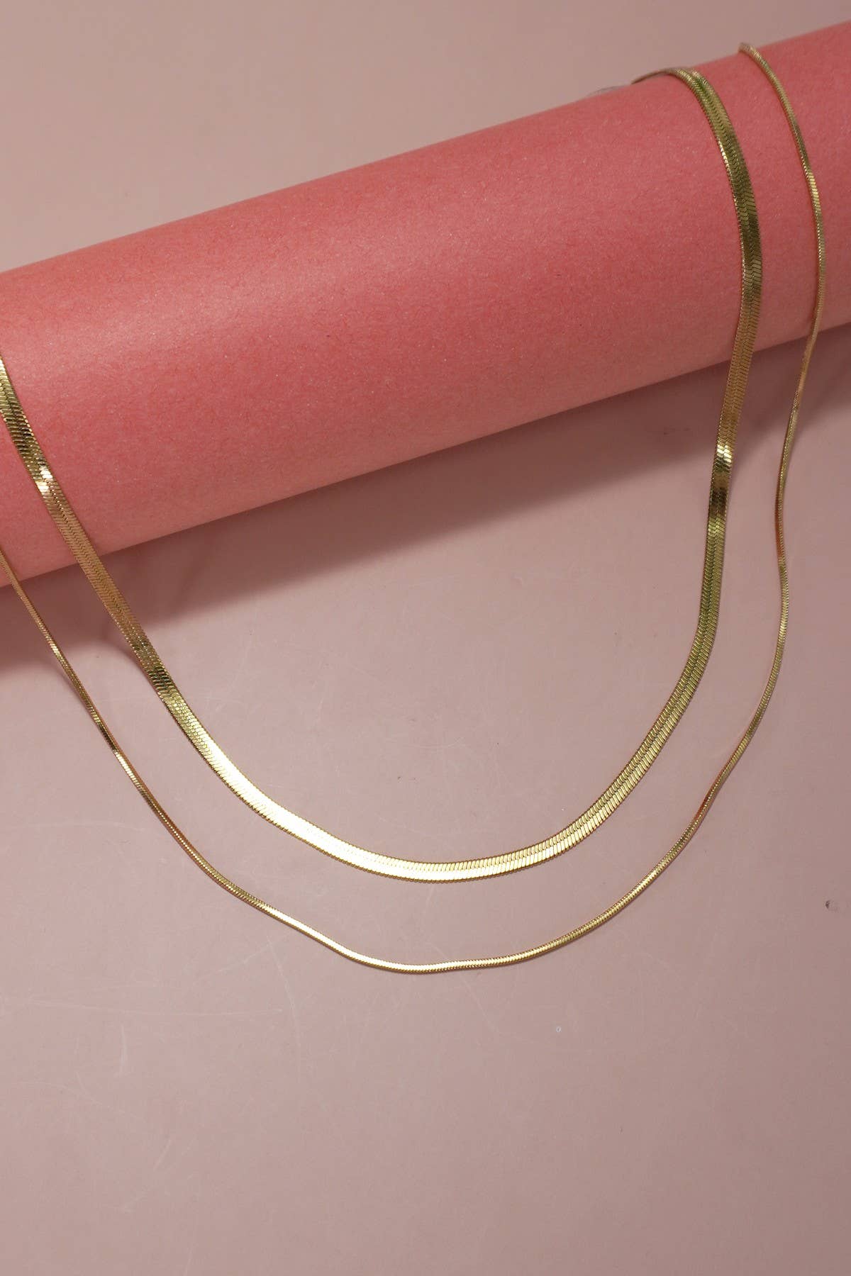 JOSSLYN by wall to wall - Vente Collier maille et chaîne - COLLIER MULTICOUCHE EN ACIER INOXYDABLE RÉSISTANT AU TERNISSEMENT | 40NK3150