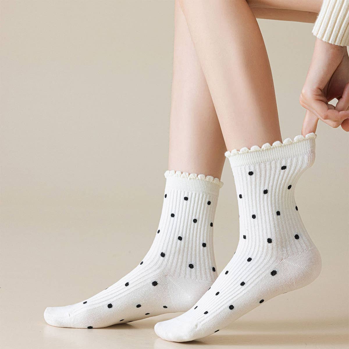 ACCITY - Wholesale Socks - Women's - Lace Polka Dot Comfort Breathable Socks_CWMS0279510