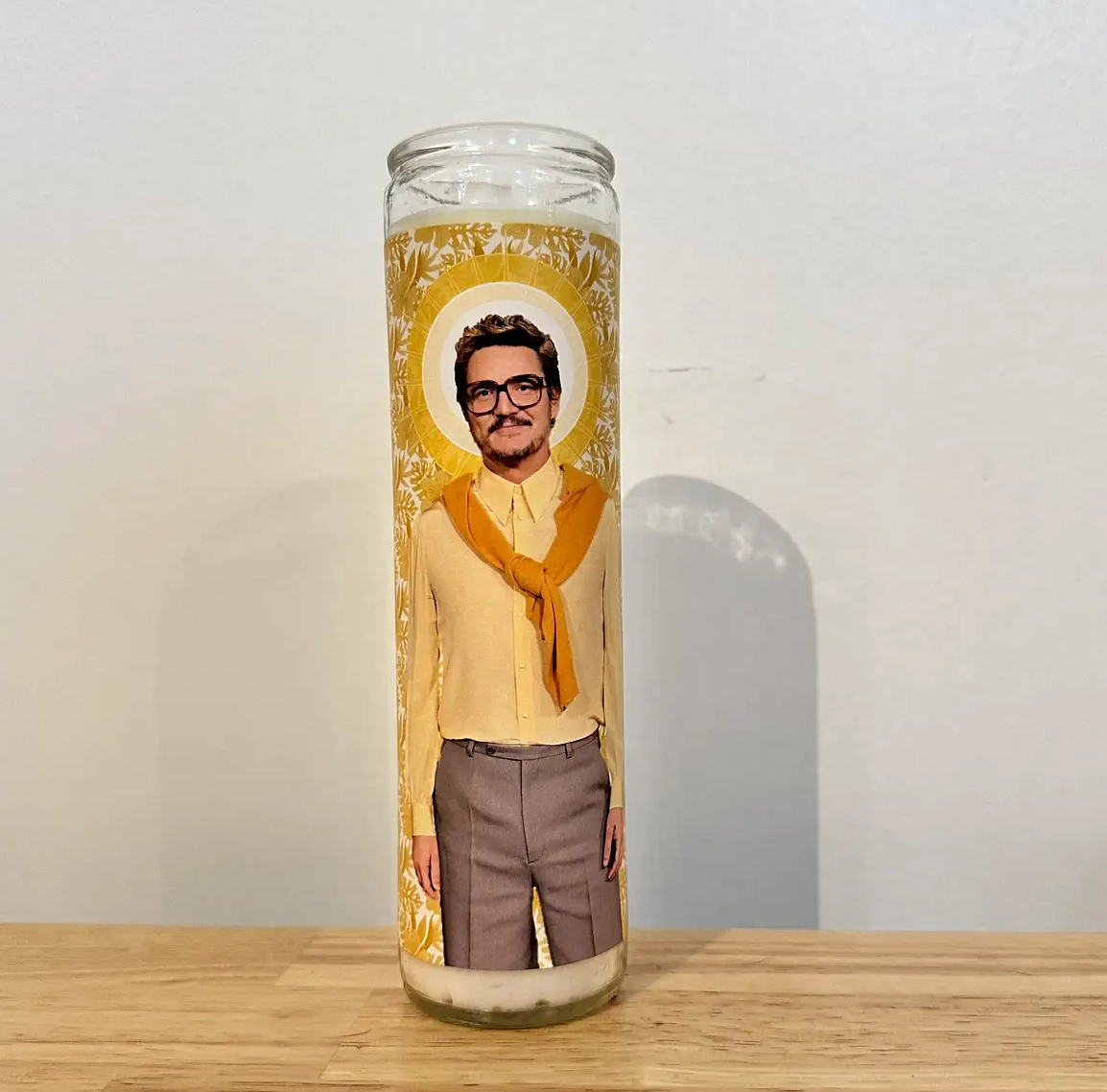 Flaming Feminist – Engroshandel Votivlys – Pedro Pascal duftlys fra Flaming Feminist4