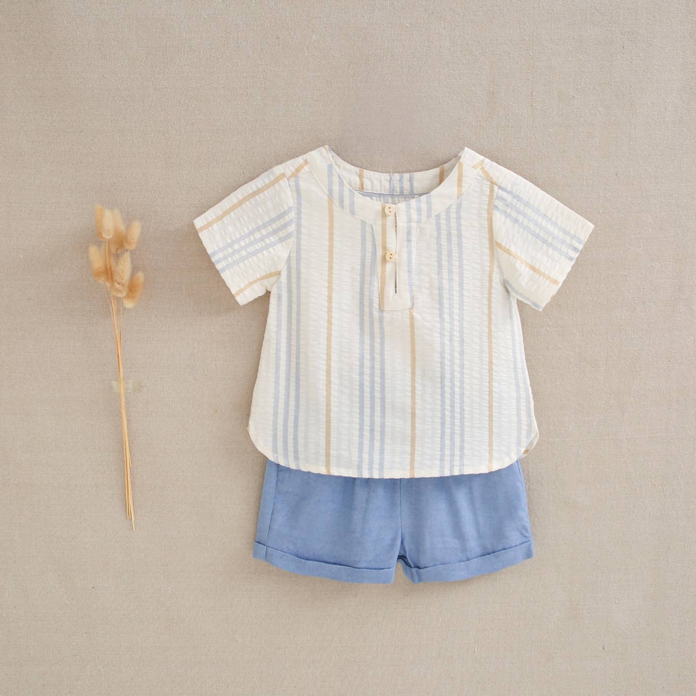 Dadati - Wholesale Top & Short Set - Baby - Baby boy set in blue and camel stripes0