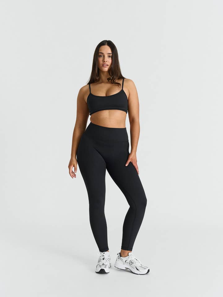 Softsculpt Leggings - Black for wholesale by Sisterly Tribe