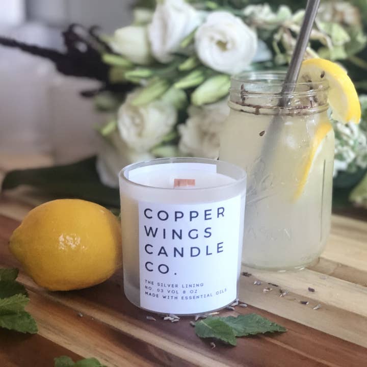 Den Sølv Foring for engroshandel hos Copper Wings Candle Co.