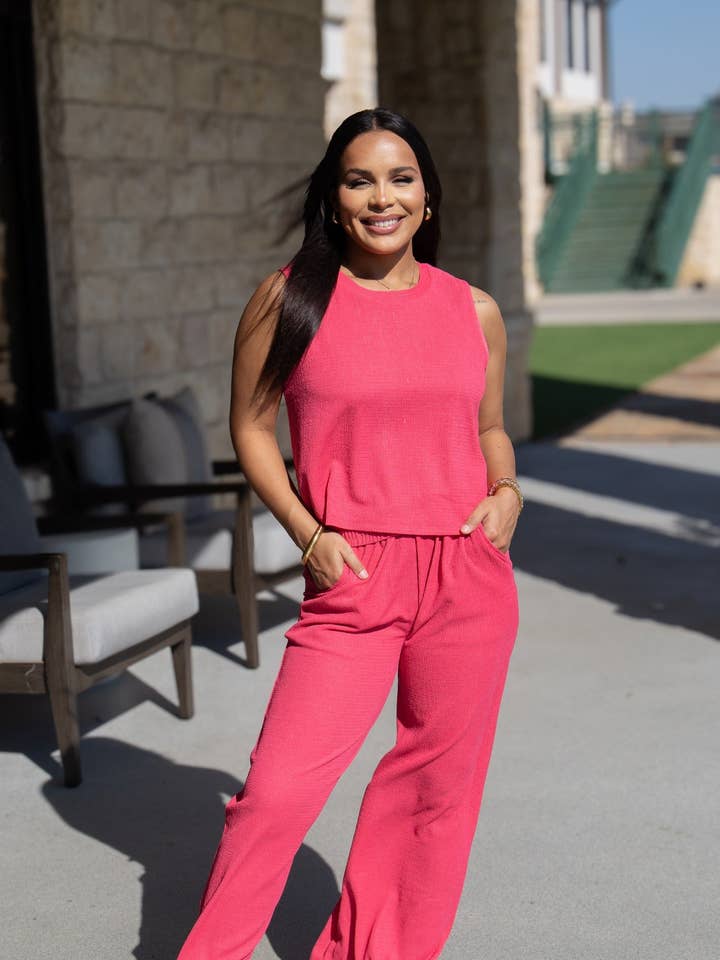 Pantalon de détente en tricot texturé, fuchsia pour la vente par GRACE+EMMA by Southern Grace