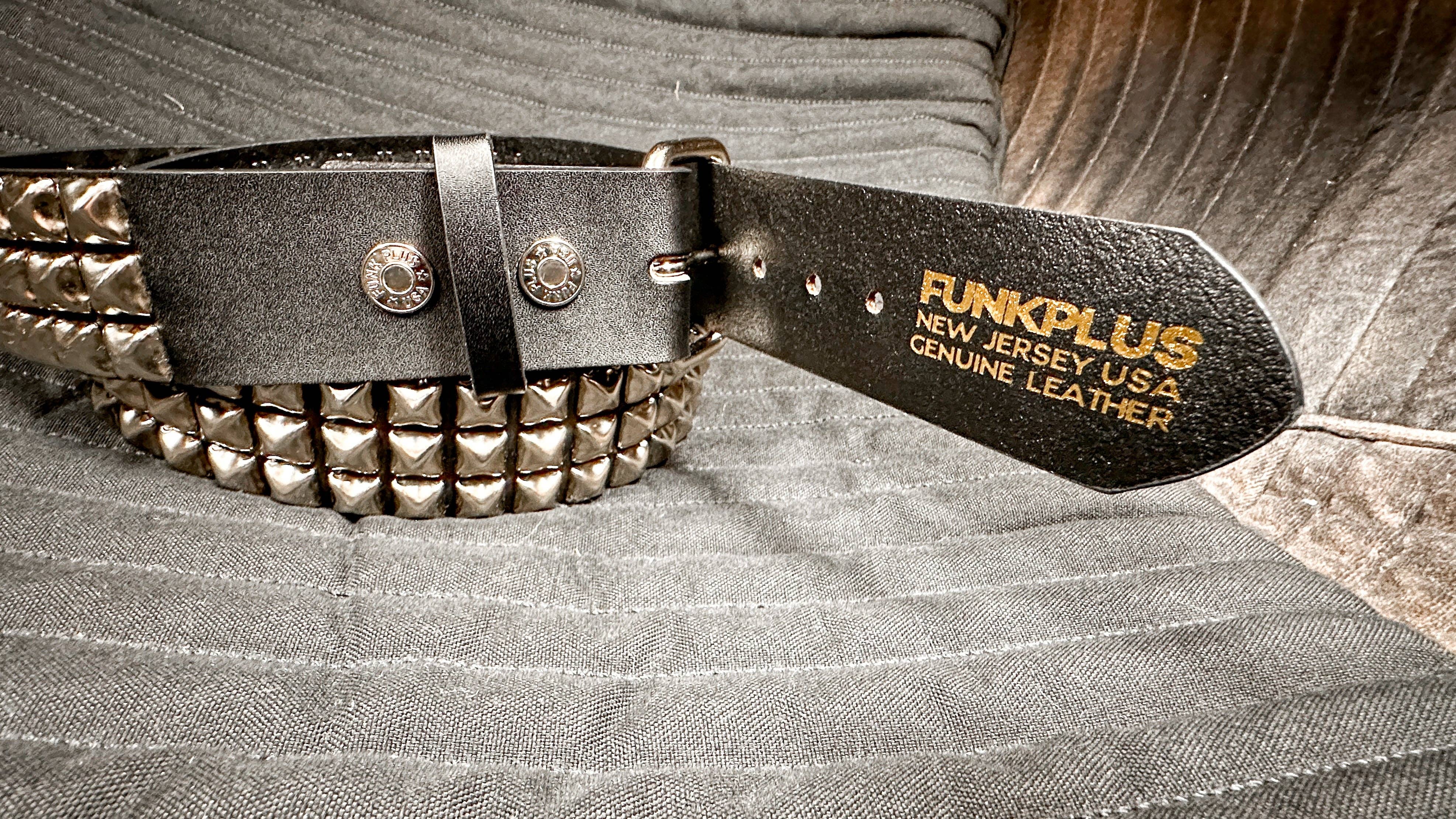 Funk Plus – Großhandel Gürtel – Damen – BT104 Gürtel mit 3 Reihen silberner Pyramidennieten und abnehmbarer Rollenschnalle14