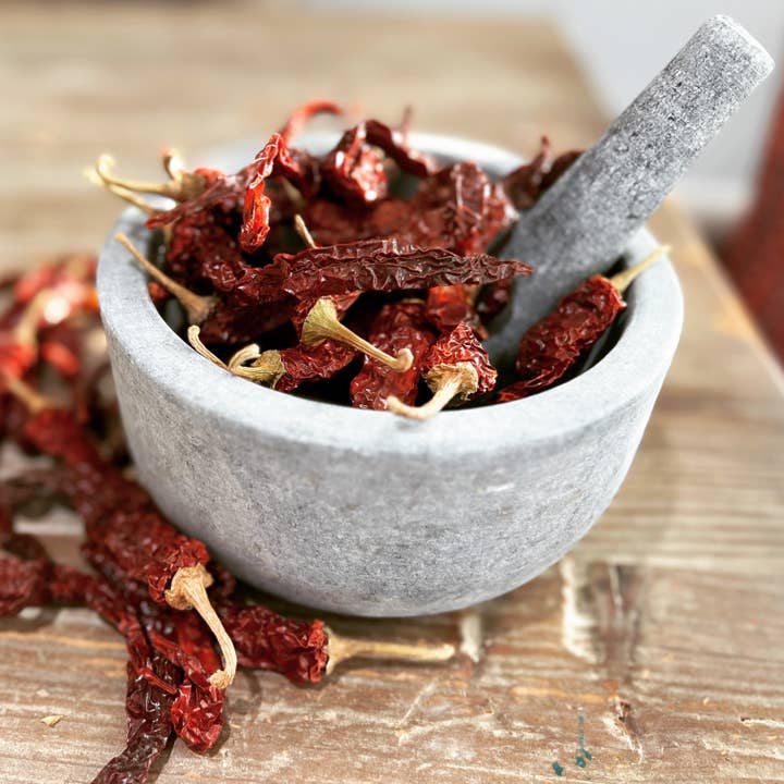 Mortier et pilon en stéatite grand pour la vente par Seasonal Home Needs Soapstone Cookwares