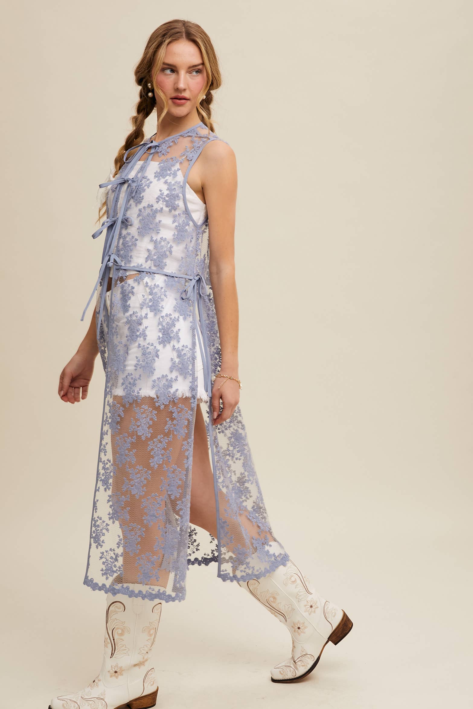 Listicle - Wholesale Outerwear Vest - Women's - Sheer Floral Embroidered Lace Vest36