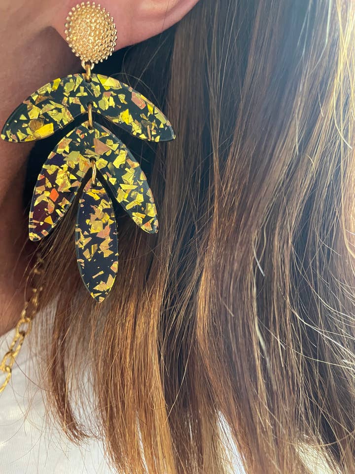 Boucles d'oreilles Jain pour la vente par Julaè bijoux