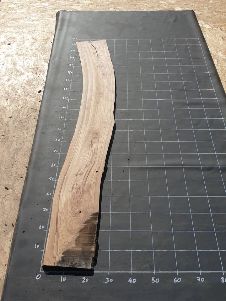 Oliventræsbræt N°110 for engroshandel hos oliepoxy