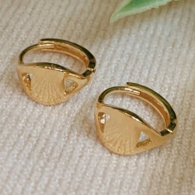 Eye See U Huggie Hoop-örhängen för wholesale av Silla