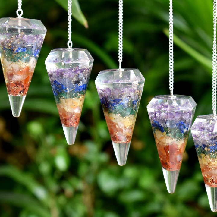 Soothing Crystals – Großhandel Spiritueller Stein/Kristall – Wünschelruten-Pendel | 7 Chakra Orgon | Facettiertes Kristallpendel0