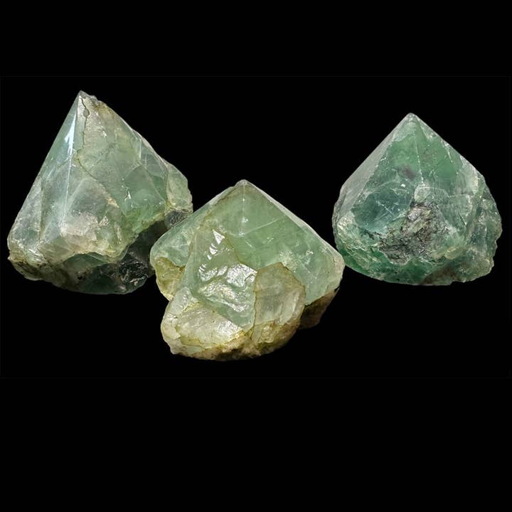 Fluorintopp Kina halvpolerad A för wholesale av La Boîte à Cailloux